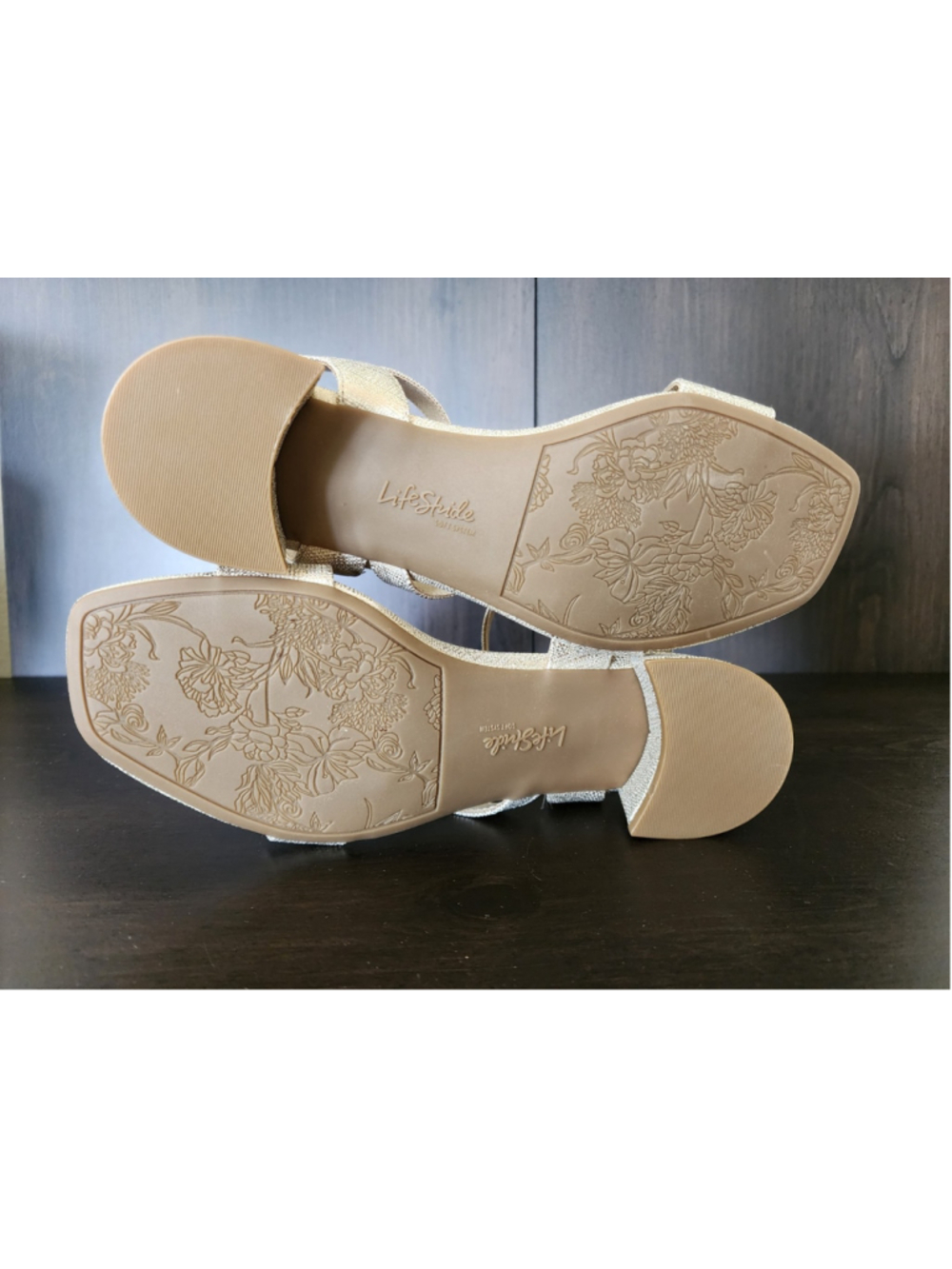 LifeStride Julep Strappy Block Heel Sandals Sz 7 M - Light Gold - Platinum - Picture 12 of 15